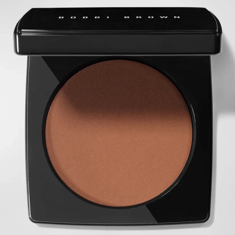 NIB BOBBI BROWN Bronzing Powder Compact Full Size GOLDEN NATURAL $47